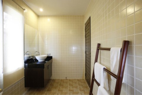 4 bedrooms Villa in Rawai, Thailand No. 97357 10