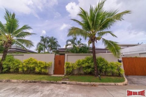 3 bedrooms Villa in Phuket, Thailand No. 97113 5