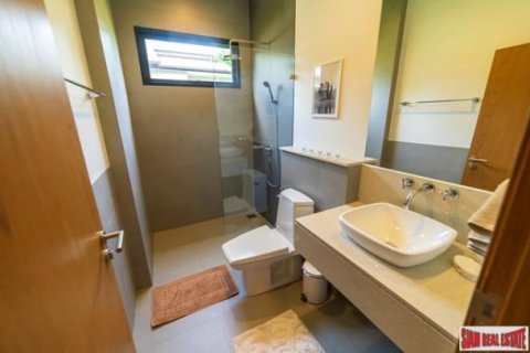 3 bedrooms Villa in Phuket, Thailand No. 97113 22