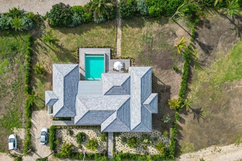 2 bedrooms Villa in Falmouth, Antigua and Barbuda No. 61391 2