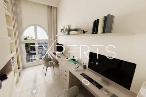 4 bedrooms Villa in Al Hadid W Al Solb Old Housing, Vietnam No. 81571 7