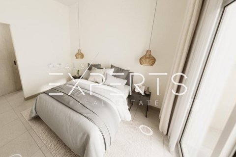 4 bedrooms Villa in Al Hadid W Al Solb Old Housing, Vietnam No. 81571 8