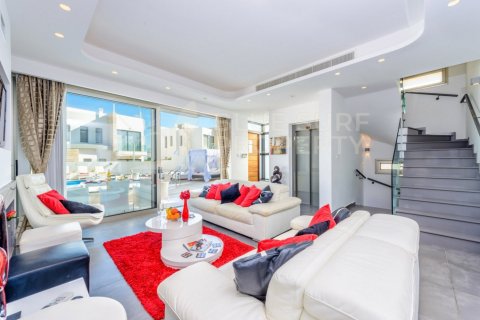 6 bedrooms Villa in Protaras, Cyprus No. 36563 8
