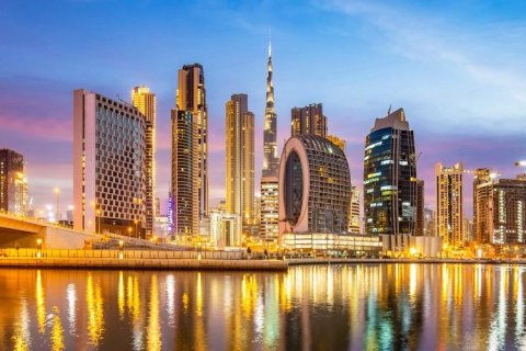 2 bedrooms Apartment in Dubai, UAE No. 92000