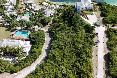 Land in Freetown, Antigua and Barbuda No. 78526 8