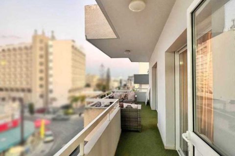 3 bedrooms Penthouse in Limassol, Cyprus No. 34488 8