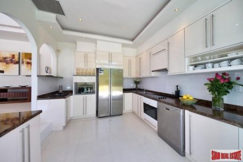 4 bedrooms Villa in Surat Thani, Thailand No. 95943 18