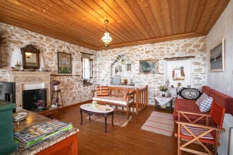 2 bedrooms House in Magnesia, Greece No. 104648 5