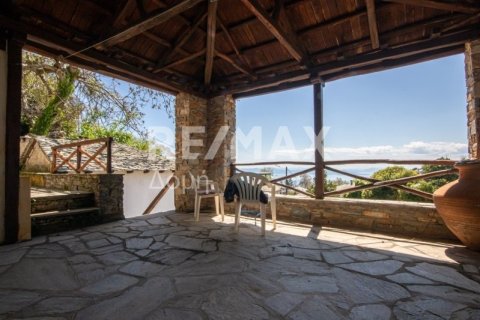 2 bedrooms House in Magnesia, Greece No. 104648 17