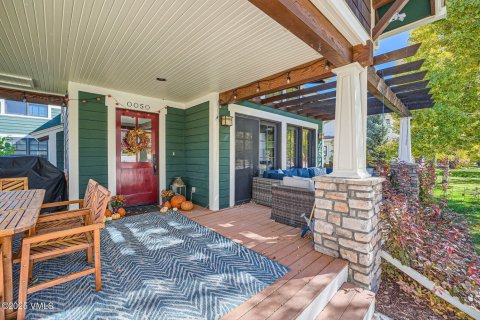 Дом с 4 спальнями в Игл, США №104552 19