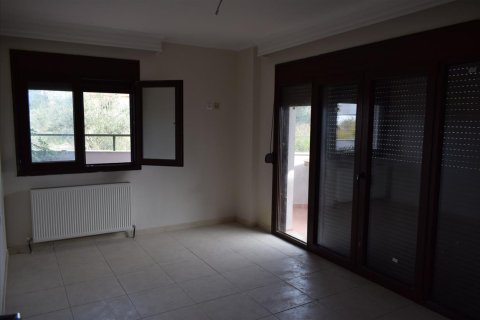 3 bedrooms Maisonette in Thessaloniki, Greece No. 109543 9