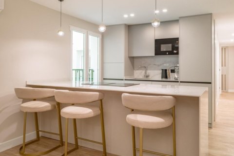 2 bedrooms Apartment in Thanh Son, Vietnam No. 83813 2