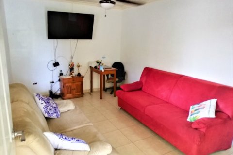 5 bedrooms House in Arraijan, Panama No. 125249 3