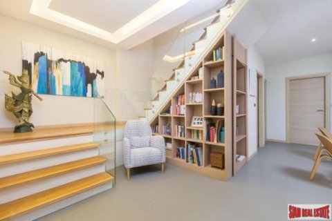 4 bedrooms Villa in Layan Beach, Thailand No. 95695 18