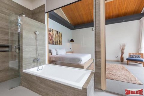 4 bedrooms Villa in Layan Beach, Thailand No. 95695 12