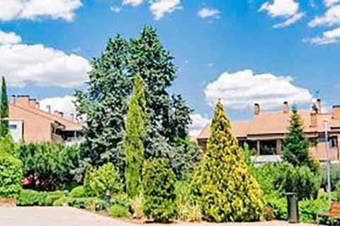 2 dormitorios Apartment en Thanh Son, Vietnam No. 26678 5