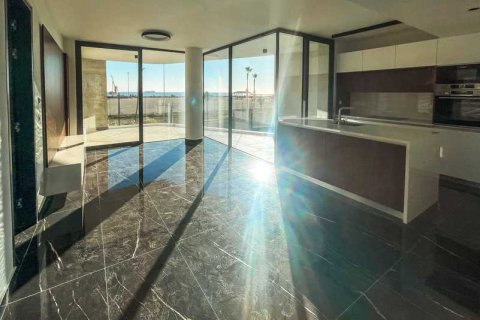 2 bedrooms Apartment in Larnaca, Cyprus No. 103655 7