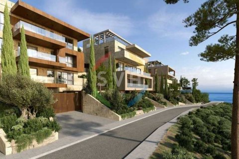 2 bedrooms Penthouse in Agios Tychonas, Cyprus No. 81793 2