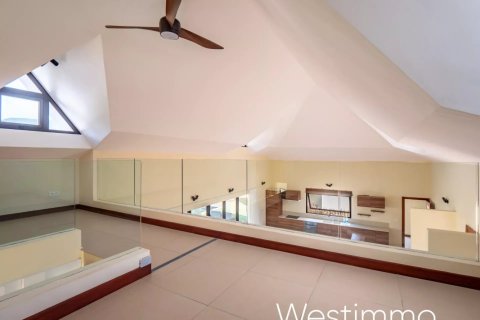 5 bedrooms Villa in Grande Riviere Noire, Mauritius No. 53460 19