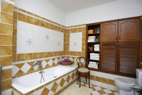 4 dormitorios Villa en Chania, Greece No. 81105 20