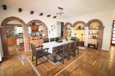 4 dormitorios Villa en Chania, Greece No. 81105 10
