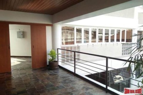 5 bedrooms House in Bangkok, Thailand No. 95908 18