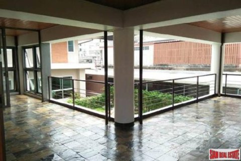 5 bedrooms House in Bangkok, Thailand No. 95908 26