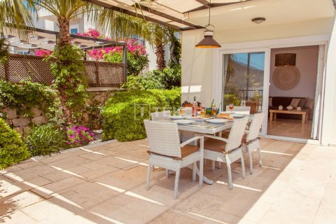 3 bedrooms Villa in Phuoc Tuy, Vietnam No. 92665 12