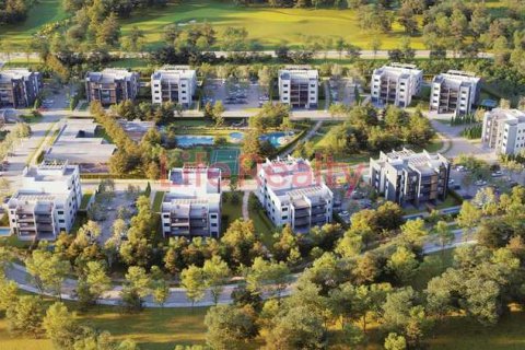 3 bedrooms Apartment in Limassol, Cyprus No. 102355 6