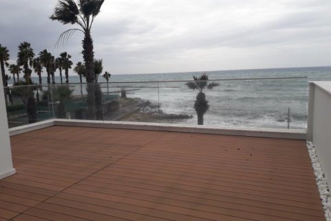 3 dormitorios Apartment en Paphos, Cyprus No. 84038 18