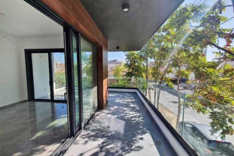 4 bedrooms Penthouse in Limassol, Cyprus No. 34739 7