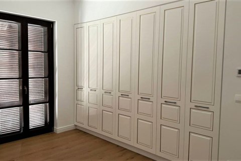 Квартира с 3 спальнями в Лимассол, Кипр №105447 9