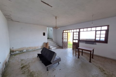 4 bedrooms House in Corfu, Greece No. 109022 3