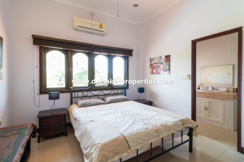 4 bedrooms House in Chiang Mai, Thailand No. 97927 12