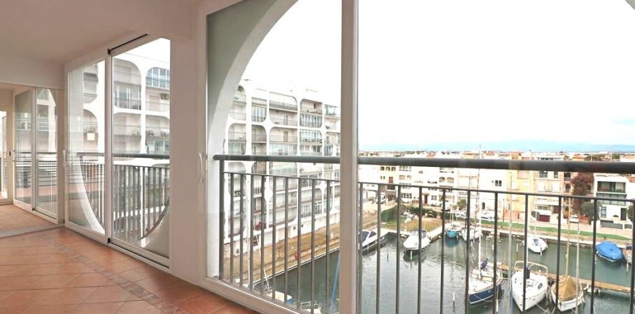 2 bedrooms Apartment in Empuriabrava, Spain No. 99129