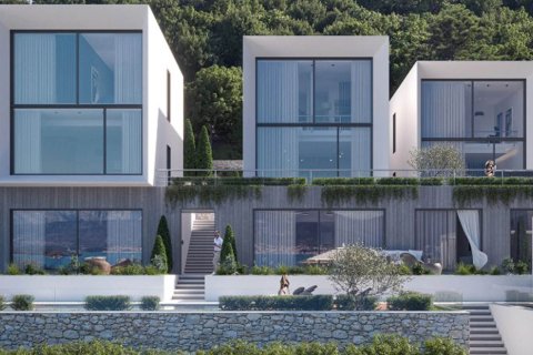 2 bedrooms Apartment in Krashichi, Montenegro No. 104690 4