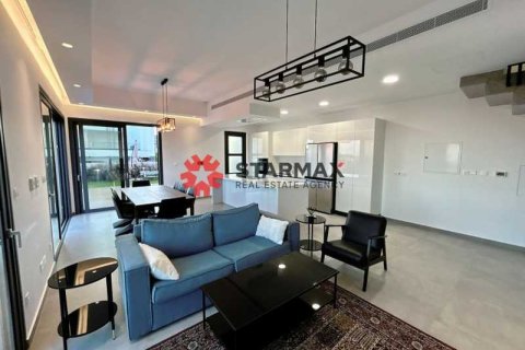 4 chambres House à Agios Athanasios, Cyprus No. 82717 3