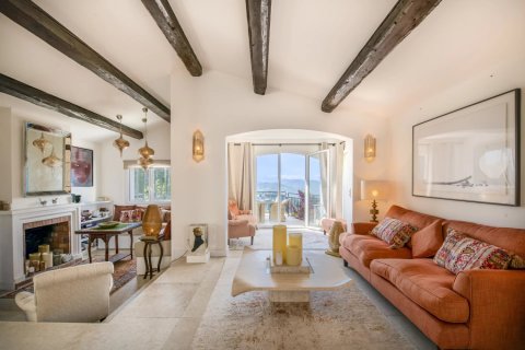 Дом с 5 спальнями в Ле Тинье, Франция №69058 6