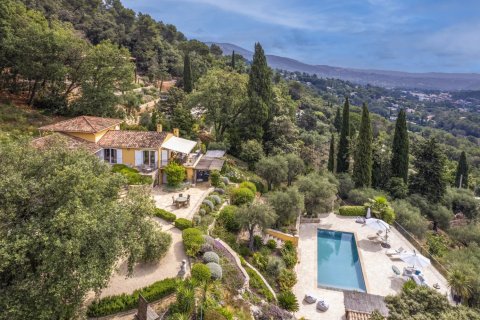 Дом с 5 спальнями в Ле Тинье, Франция №69058 4