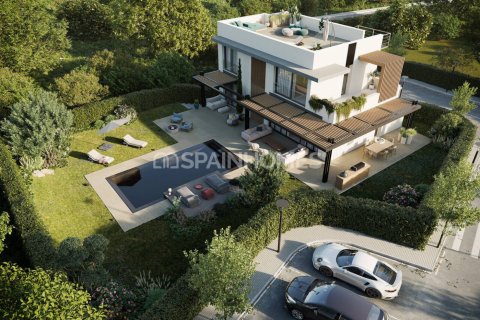 801m² Land à Estepona, Spain No. 89890