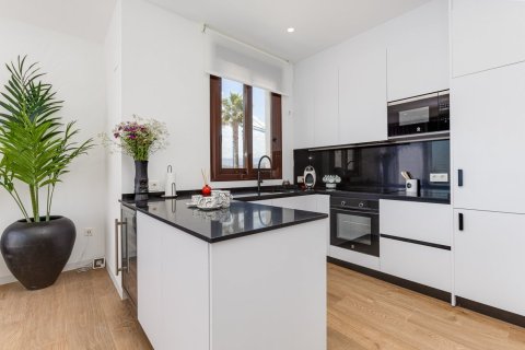 3 dormitorios Apartment en Long Dinh, Vietnam No. 84880 5