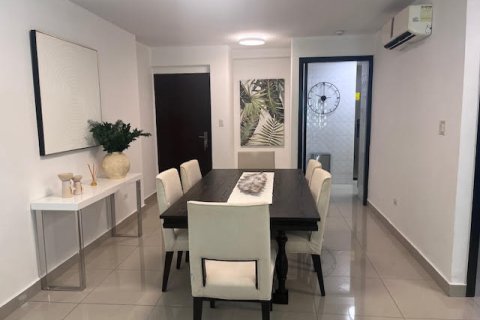 3 bedrooms Apartment in Panama City, Panama No. 75364 2