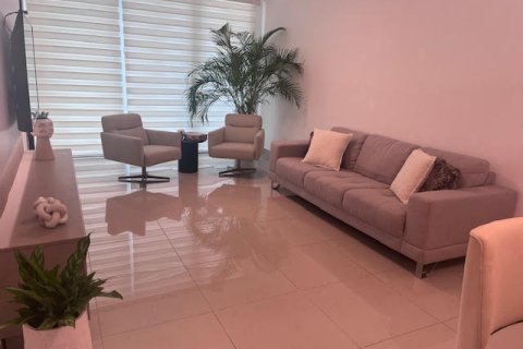 3 bedrooms Apartment in Panama City, Panama No. 75364 7