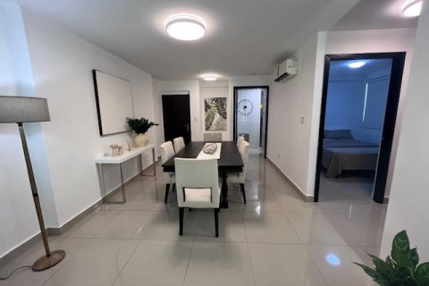 3 bedrooms Apartment in Panama City, Panama No. 75364 9