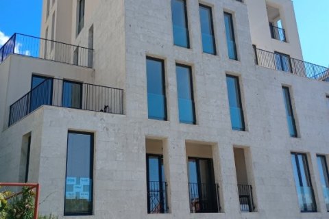 47m² Apartment in Budva, Montenegro No. 104717 10