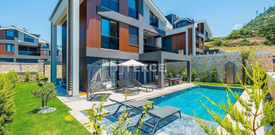 3 bedrooms Villa in Fethiye, Turkey No. 11333