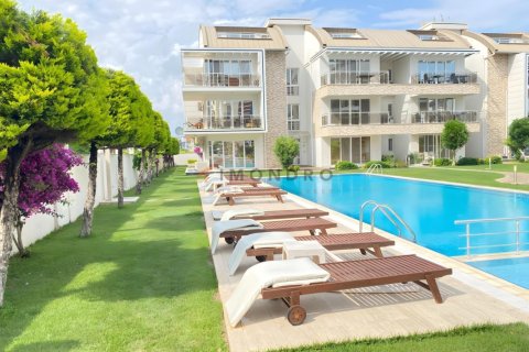 4 dormitorios Apartment en Serik, Turkey No. 128816