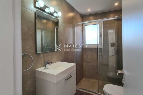 4 bedrooms Apartment in Mouttagiaka, Cyprus No. 32966 15