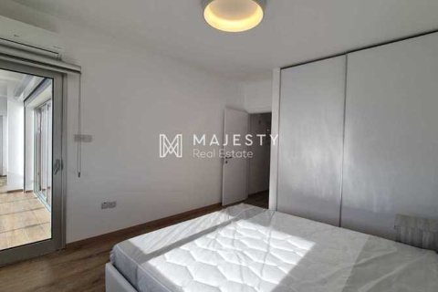 4 bedrooms Apartment in Mouttagiaka, Cyprus No. 32966 8