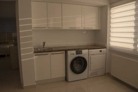 Вилла с 4 спальнями в Куклия, Кипр №84385 14